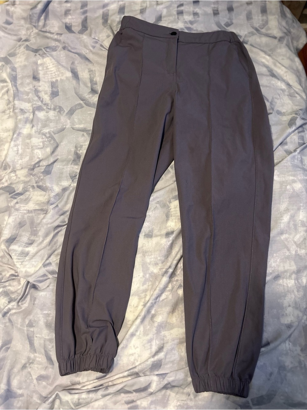 Women’s lululemon Jogger Pants